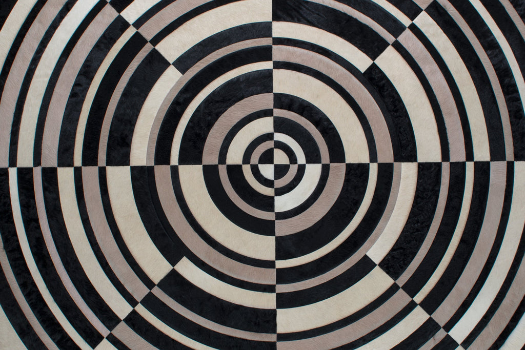 Faceta / Hide Rug / 08219