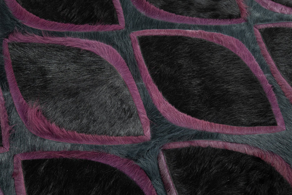 Flaunt / Hide Rug / 13998