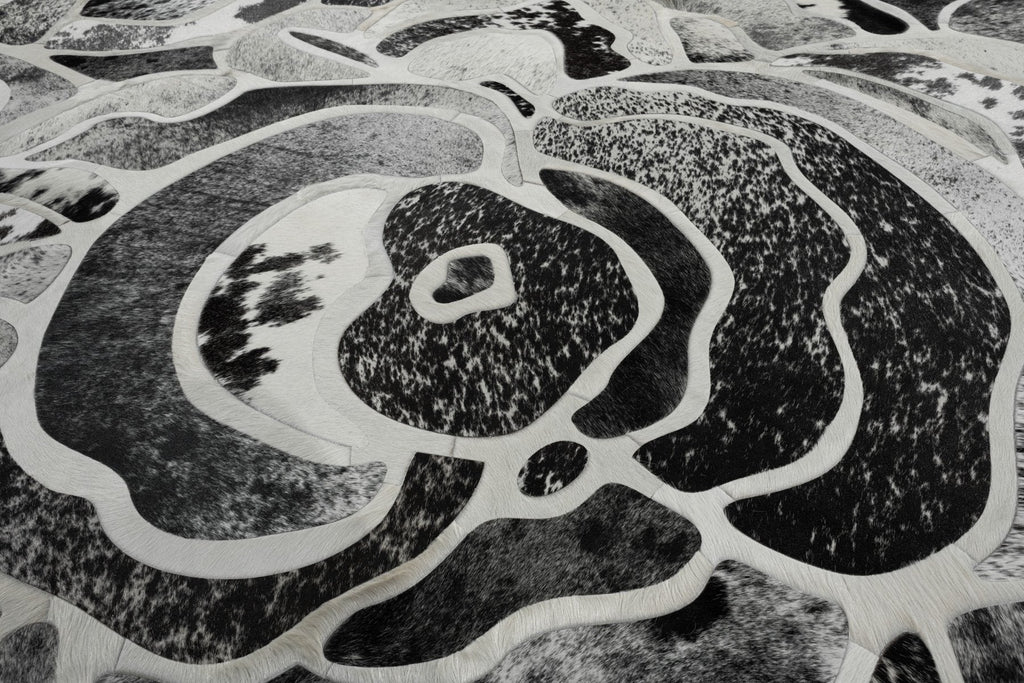 Bloom / Hide Rug / 13650