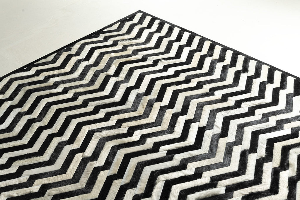 Reverb / Hide Rug / 14285