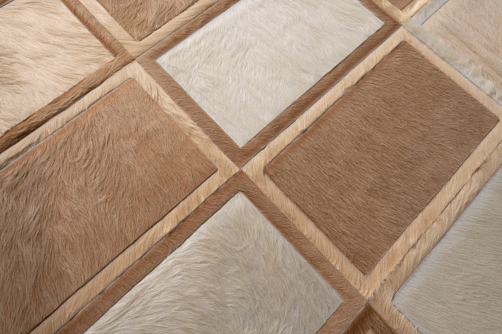 Promenade / Hide Rug / 13556
