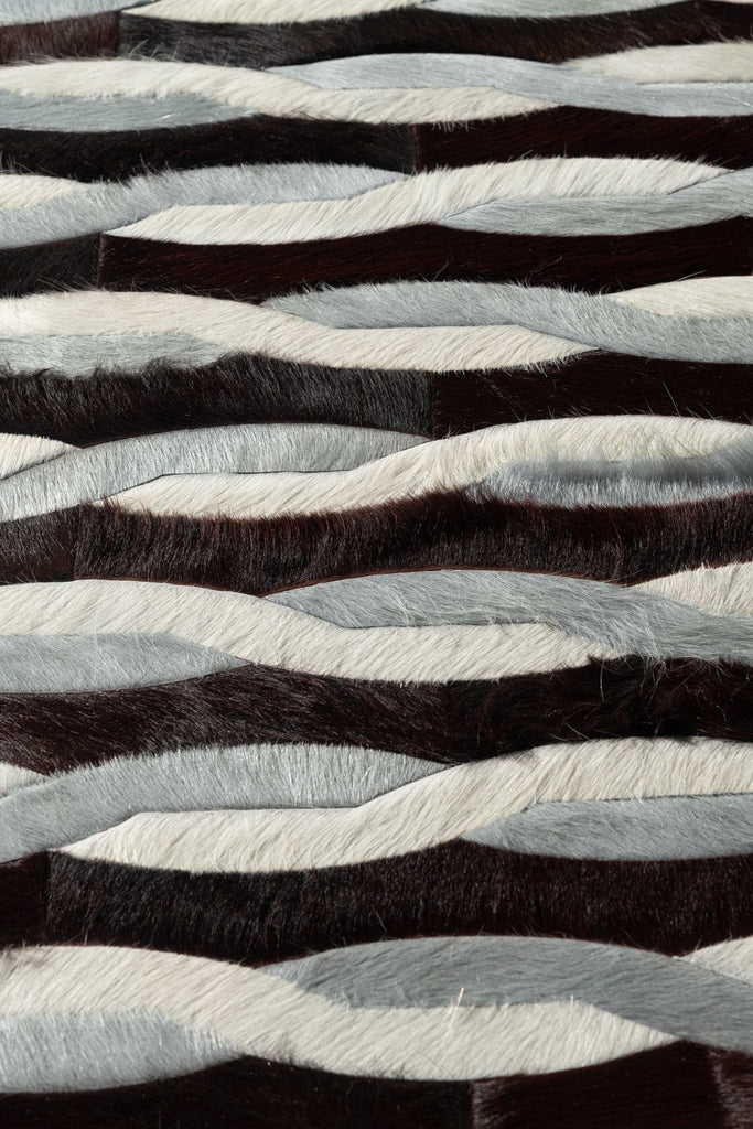 Soothe / Hide Rug / 13649