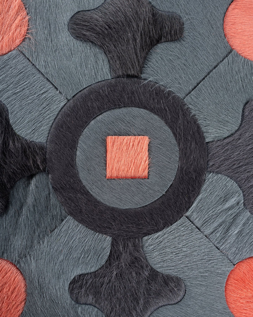 Empire / Hide Rug / 15993
