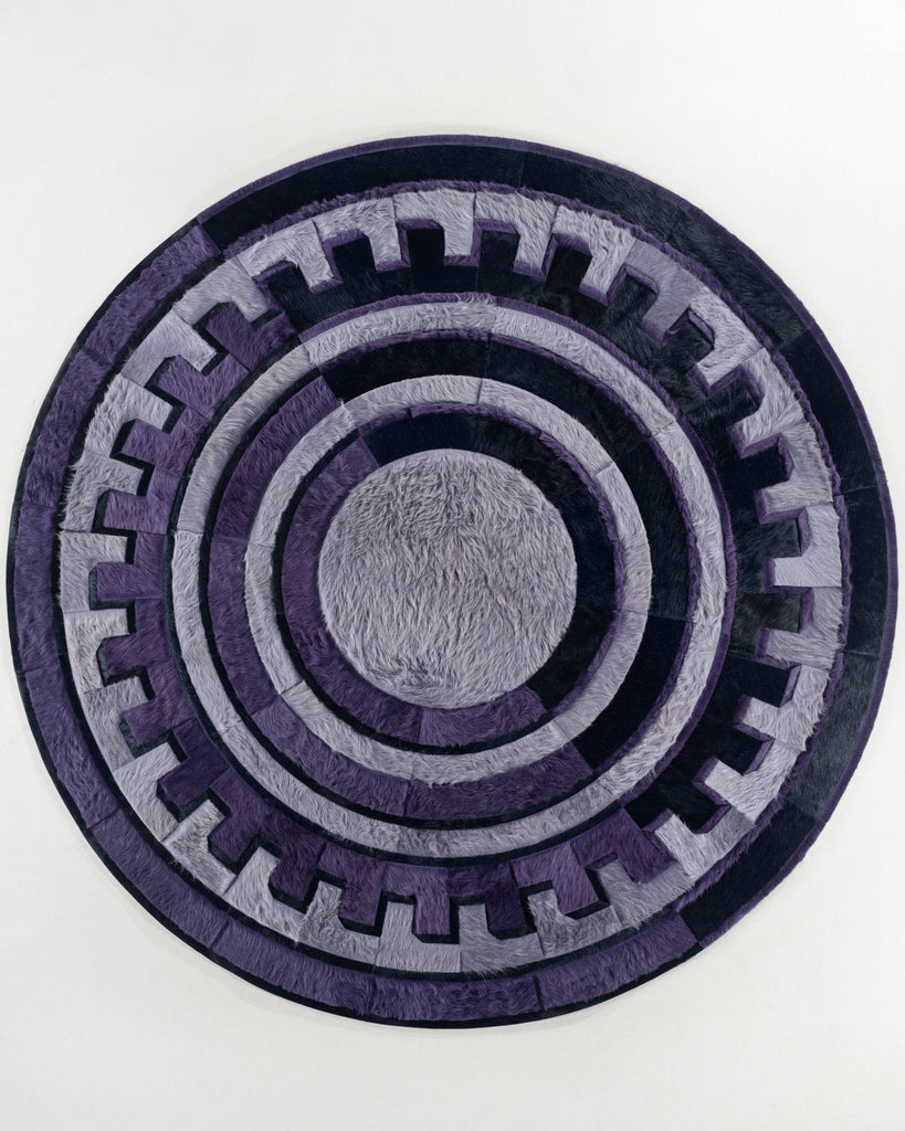 Moderne / Hide Rug / 17808