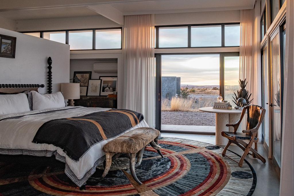 Douglas Friedman / Atlas / Bedroom