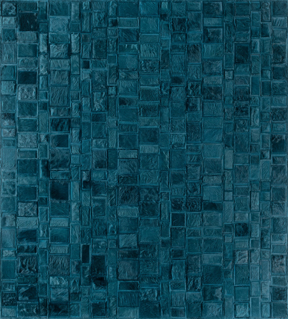 Confusion / Hide Rug / 09901