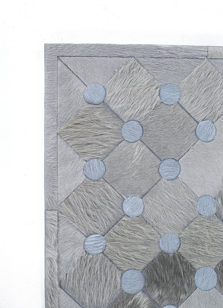 Dots / 8ft 2in x 10ft 2in / 00652