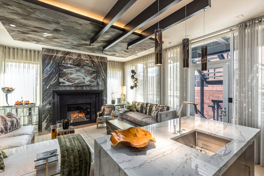 Marc Thee / Upward / Living Room