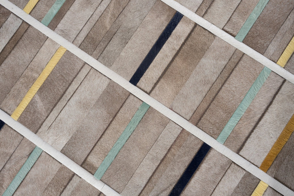 Boardwalk / Hide Rug / 15986