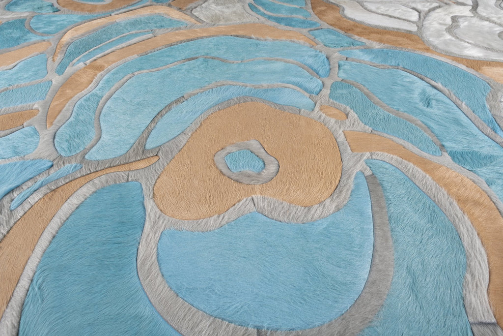 Bloom / Hide Rug / 15947