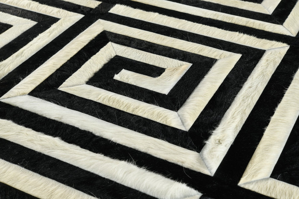 Sightline / Hide Rug / 13690