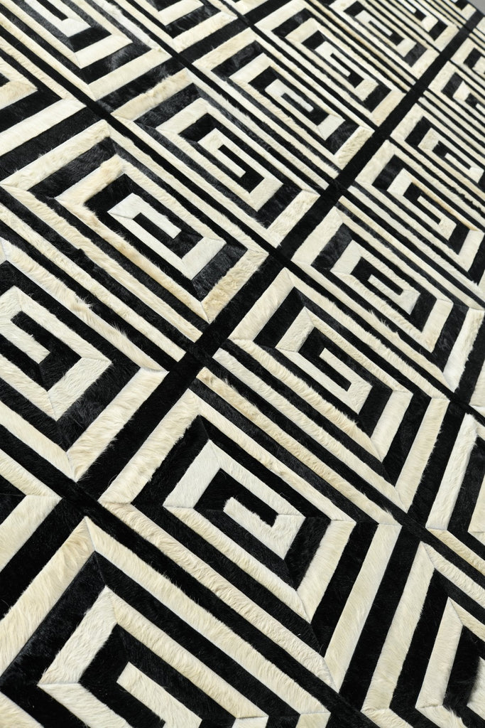 Sightline / Hide Rug / 13690
