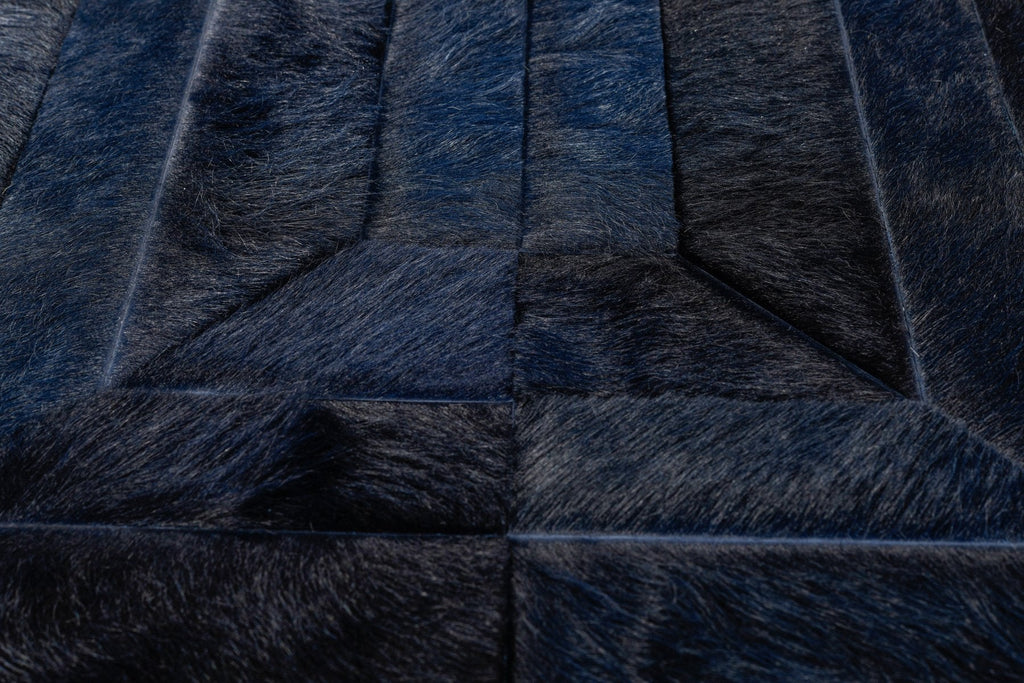 Faceta / Hide Rug / 13067