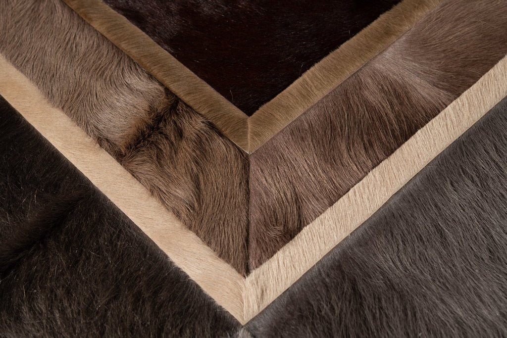 Custom / Hide Rug / 14308