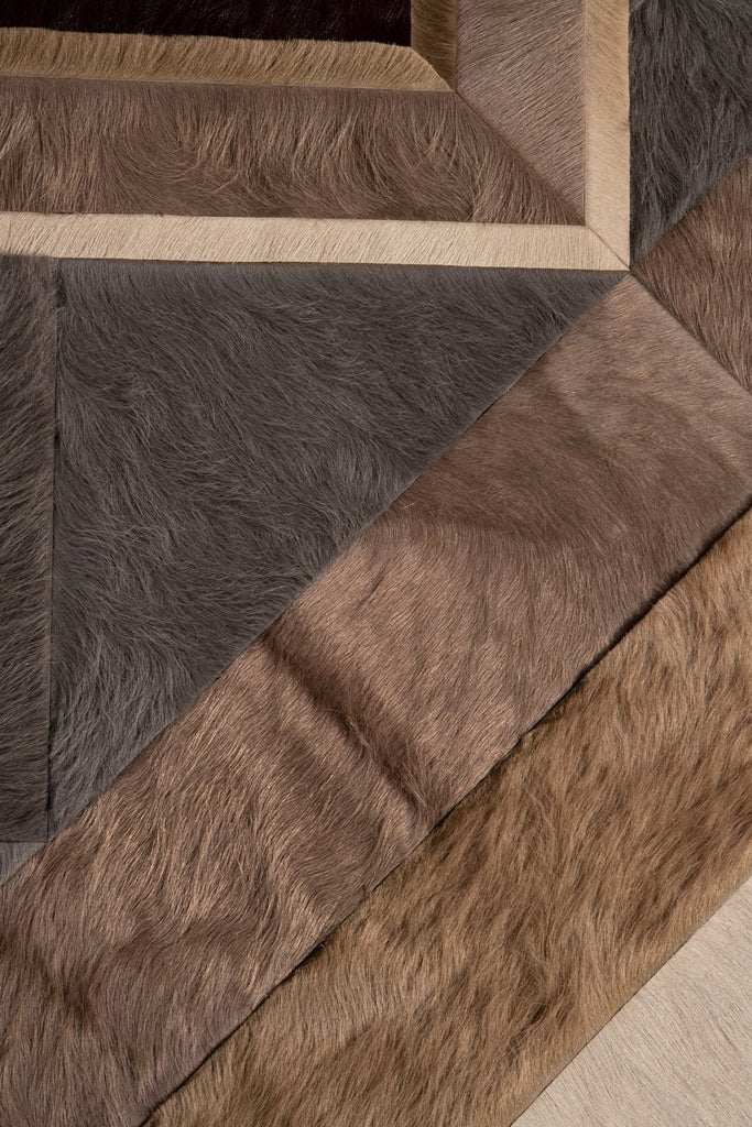 Custom / Hide Rug / 14308