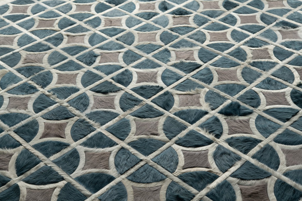 Rewind / Hide Rug / 14624