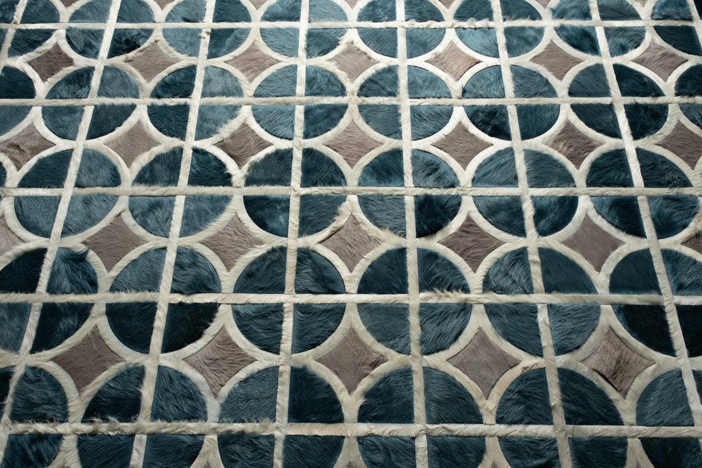 Rewind / Hide Rug / 14624