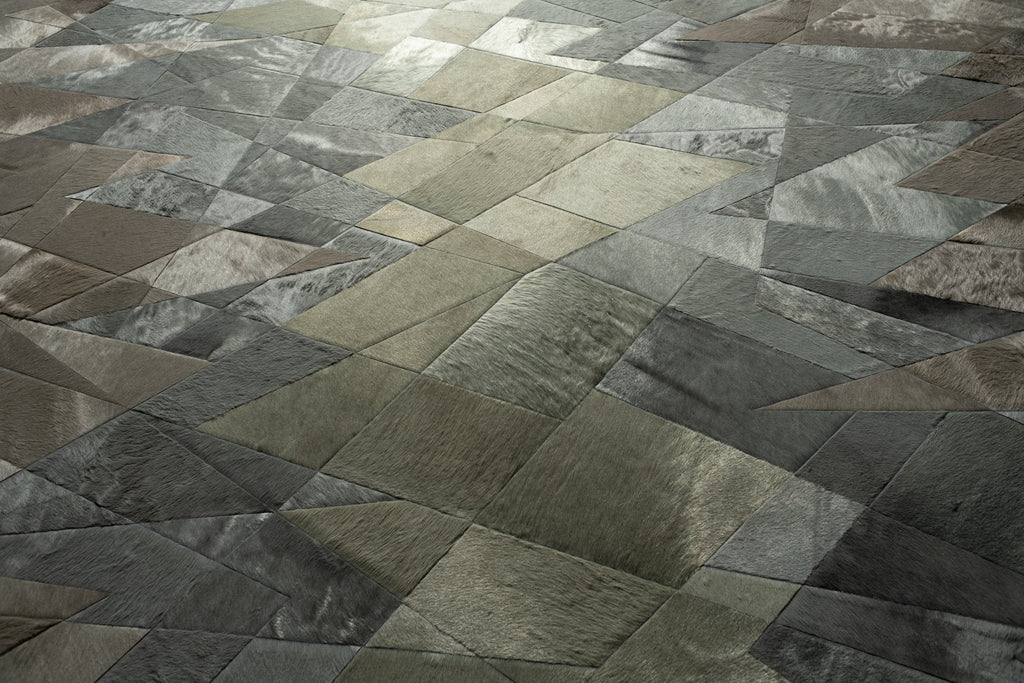 Upward / Hide Rug / 14337