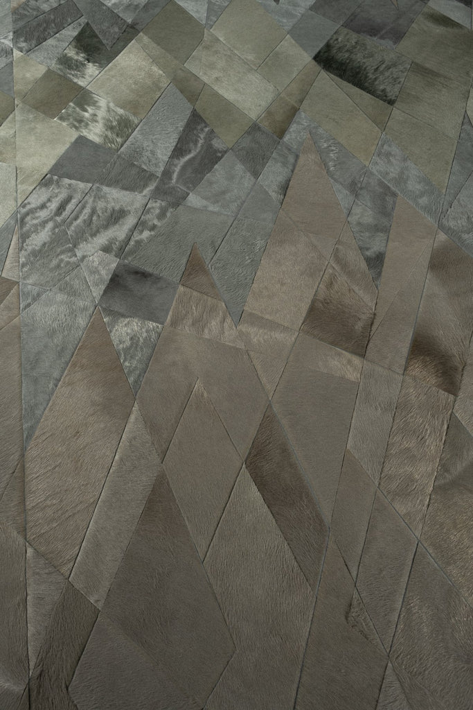 Upward / Hide Rug / 14337