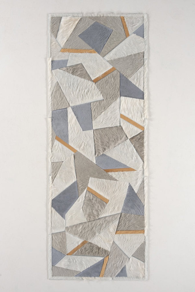 Broken / Hide Rug / 15907