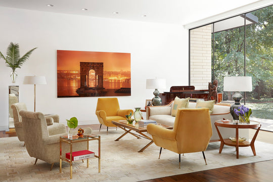 Jan Showers / Glamorous / Living Room