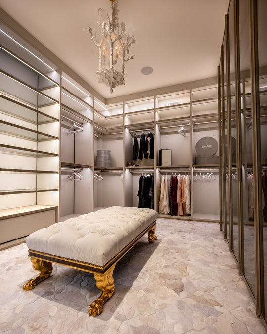 Fern Santini / Fez / Closet