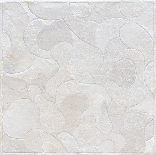 Lucid / Hide Rug / 14772