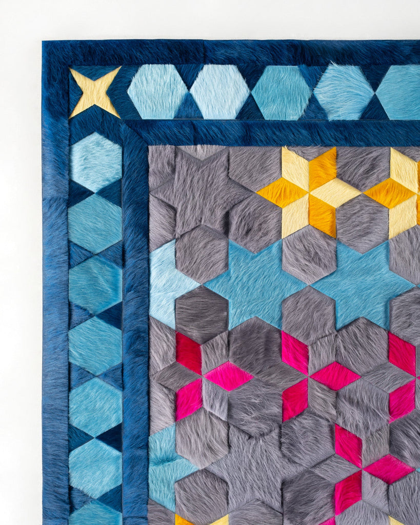 Carousel / Hide Rug / 19194
