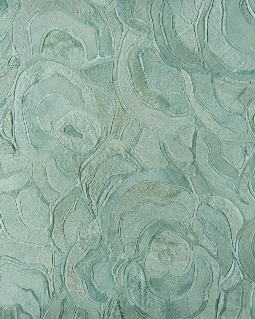 Bloom / Hide Rug / 18771
