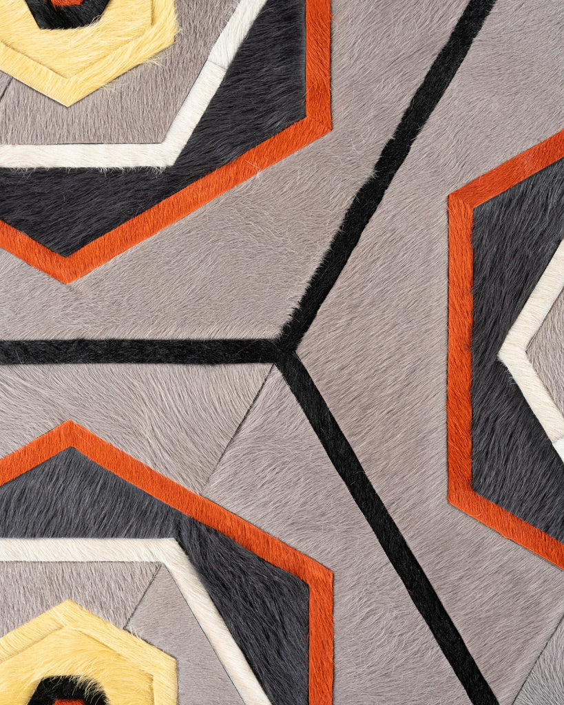 Cecelia / Hide Rug / 19506