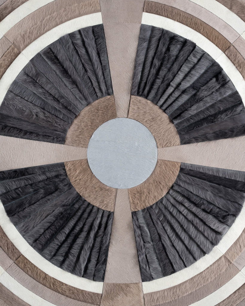 Atlas / Hide Rug / 18795