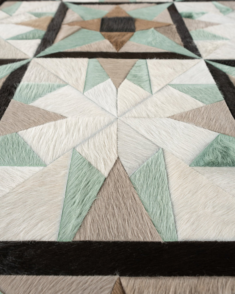 Fancy / Hide Rug / 19198