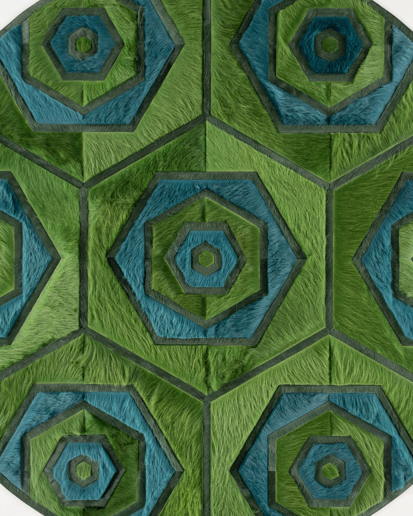 Cecelia / Hide Rug / 19422