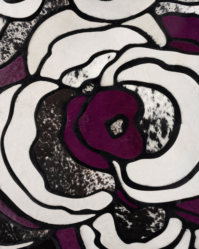 Hide Rug / Bloom / 19384