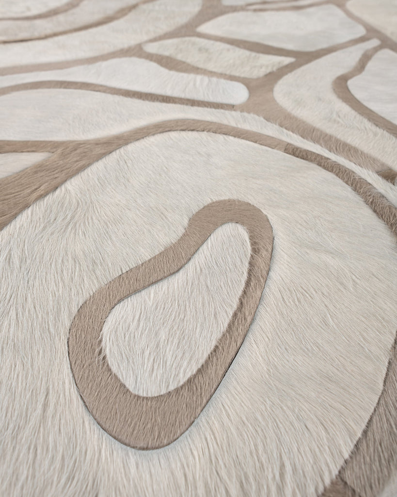 Bloom / Hide Rug / 19021