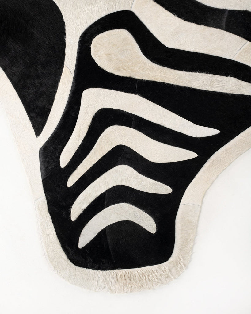 Zebra / Hide Rug / 19593