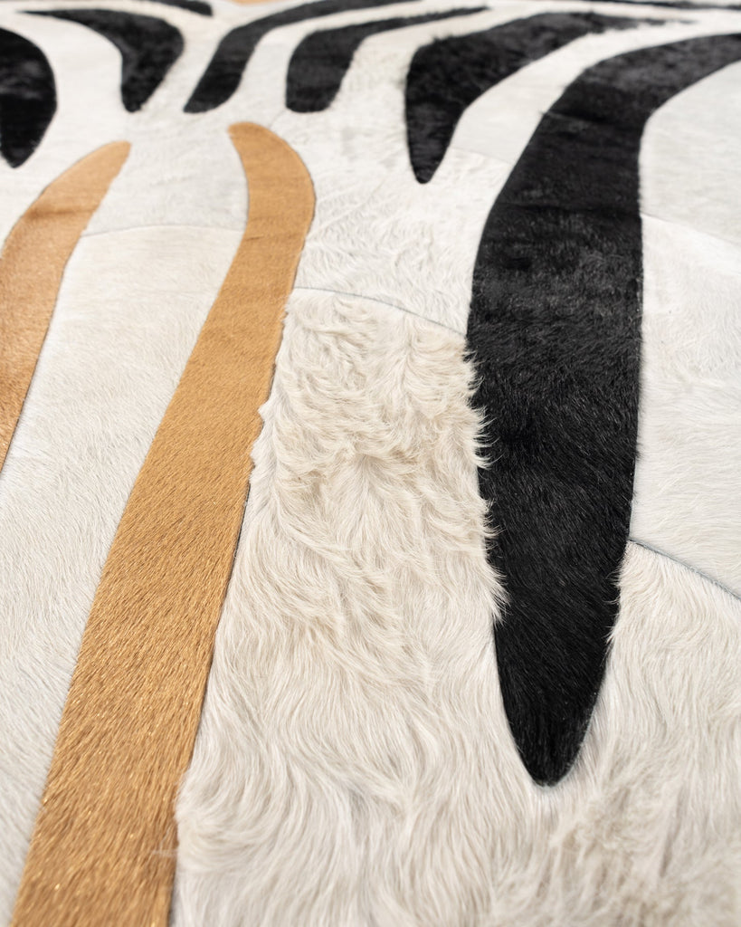 Zebra / Hide Rug / 19593