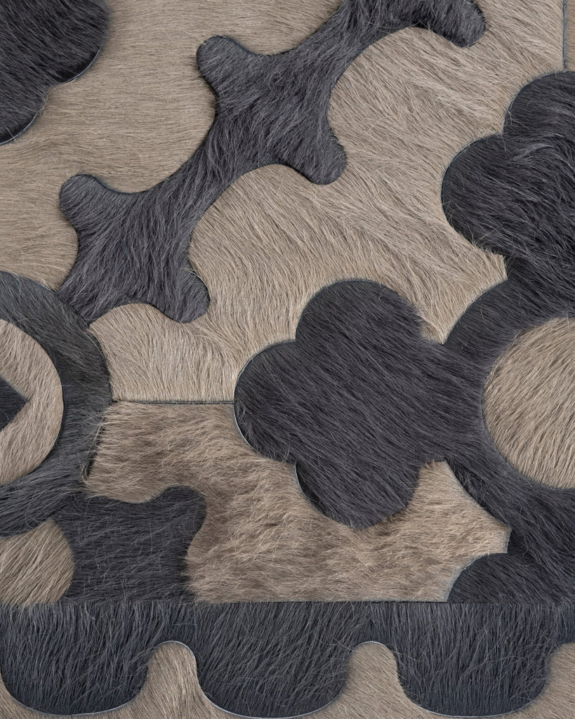 Empire / Hide Rug / 18459