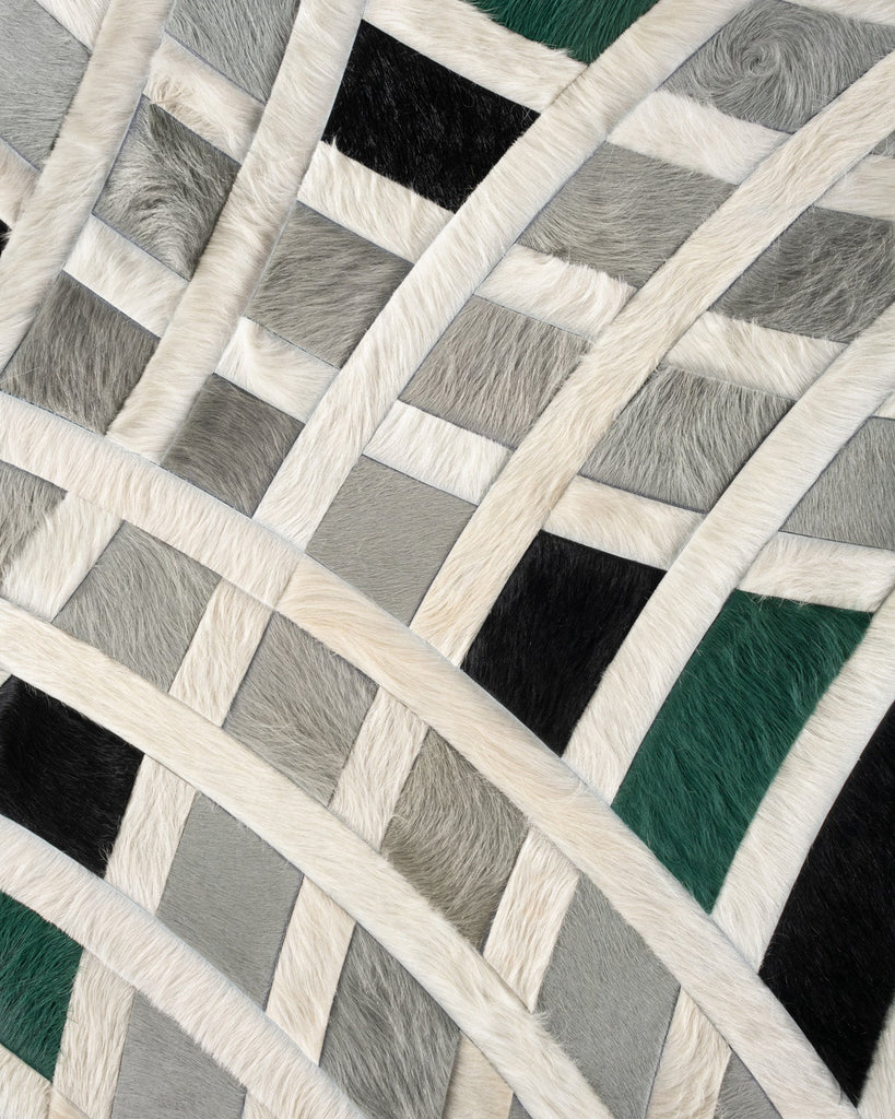 Custom / Hide Rug / 19066