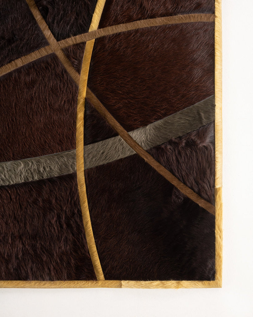 Silhouette / Hide Rug / 19315