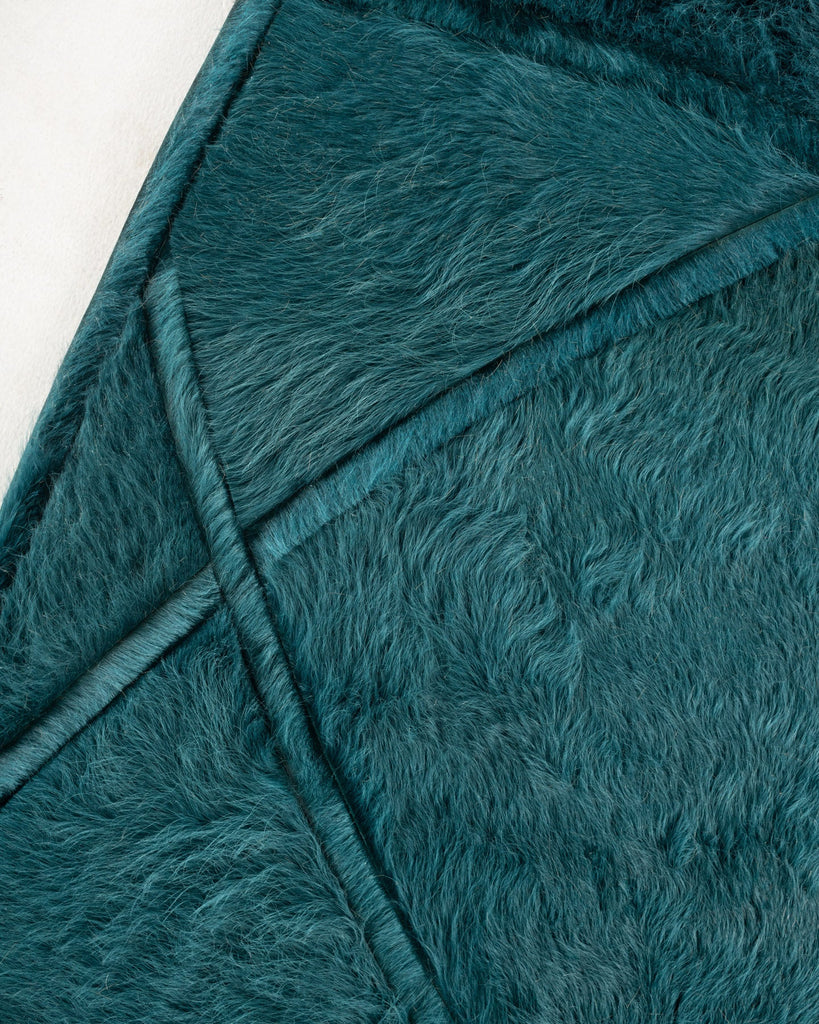 Silhouette / Hide Rug / 19718