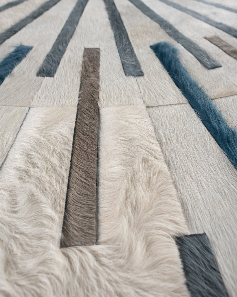 Custom / Hide Rug / 19407