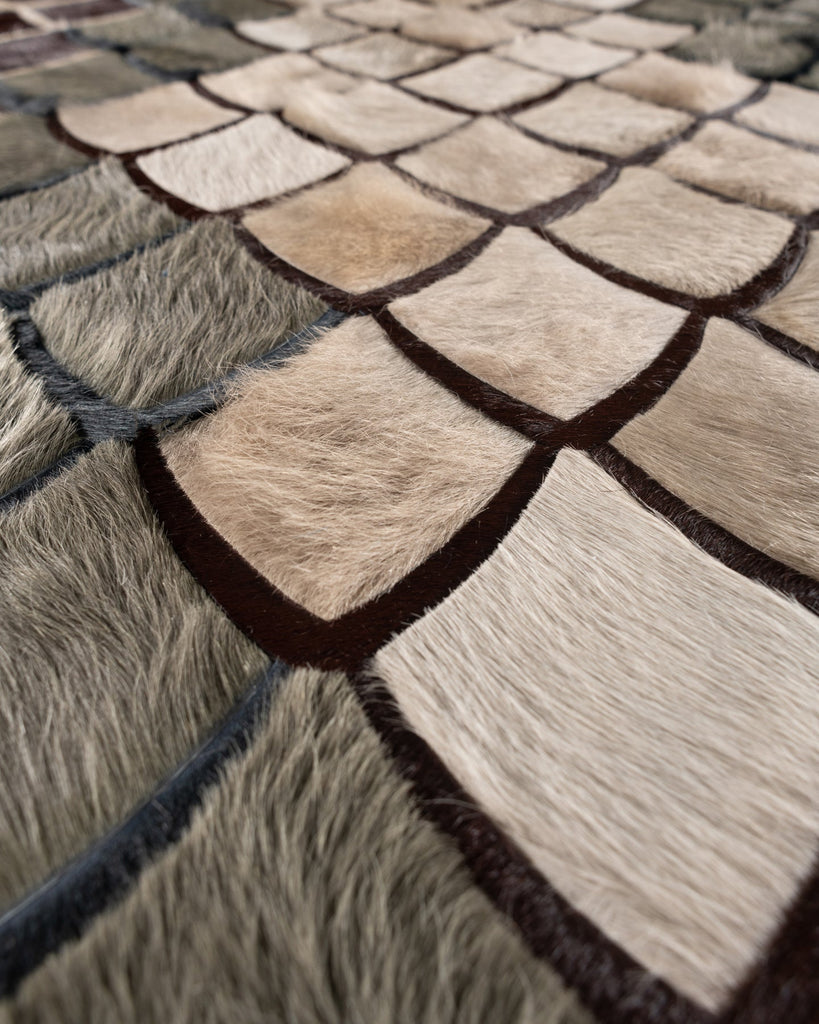 Slither / Hide Rug / 19037