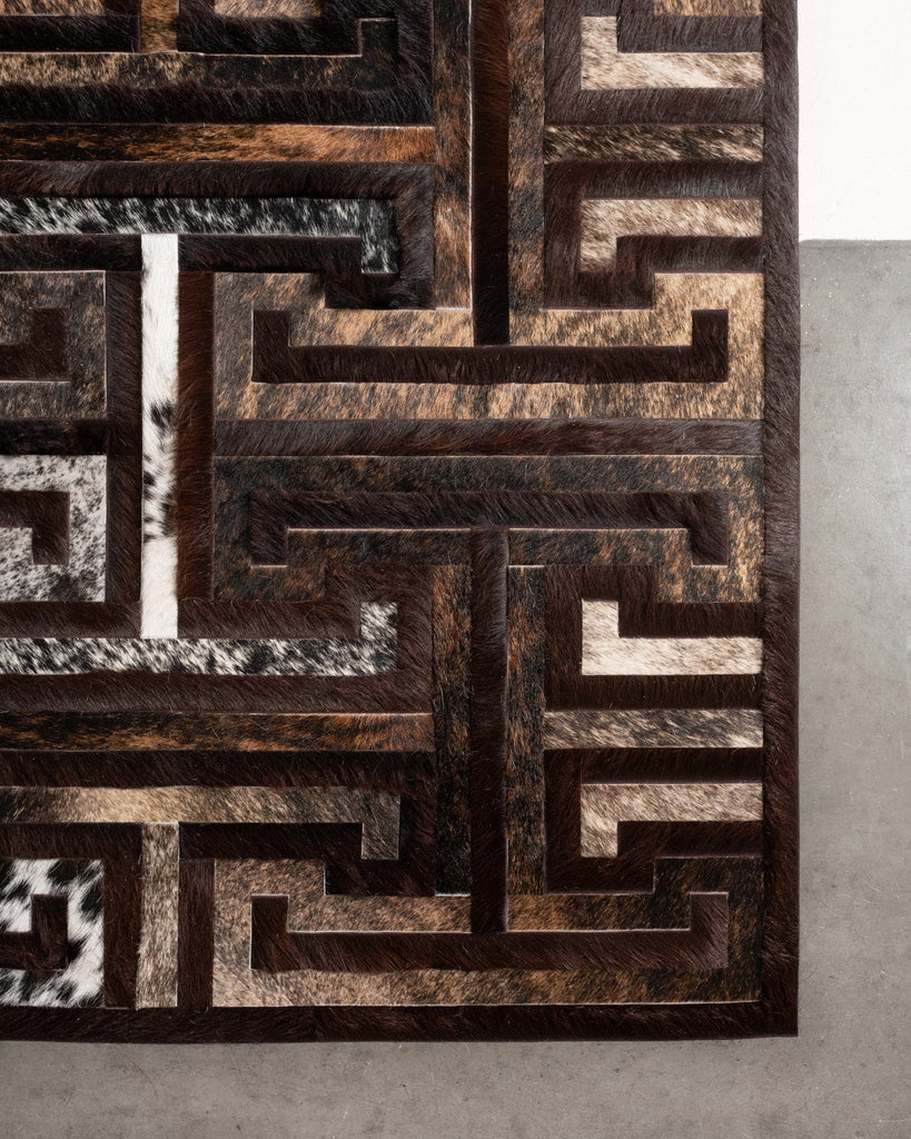 Ripcord / Hide Rug / 16323