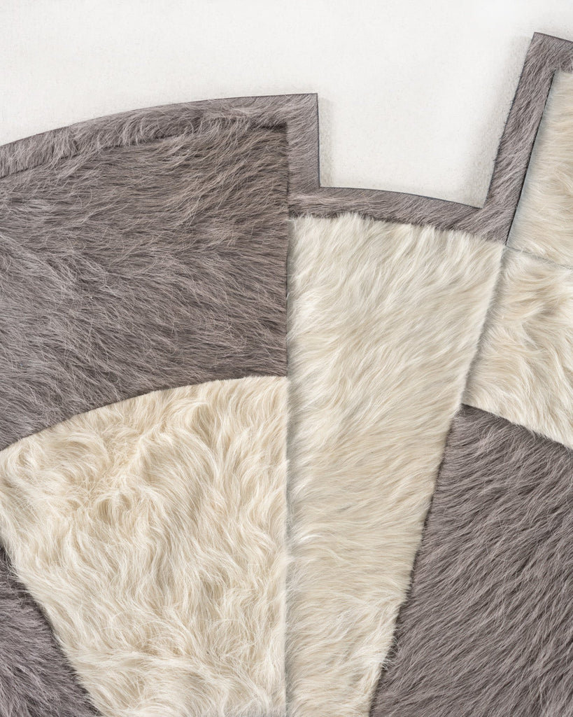 Custom / Hide Rug / 19571