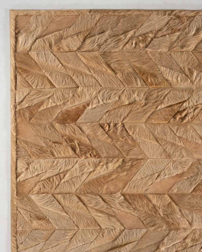 Lance / Hide Rug / 17394