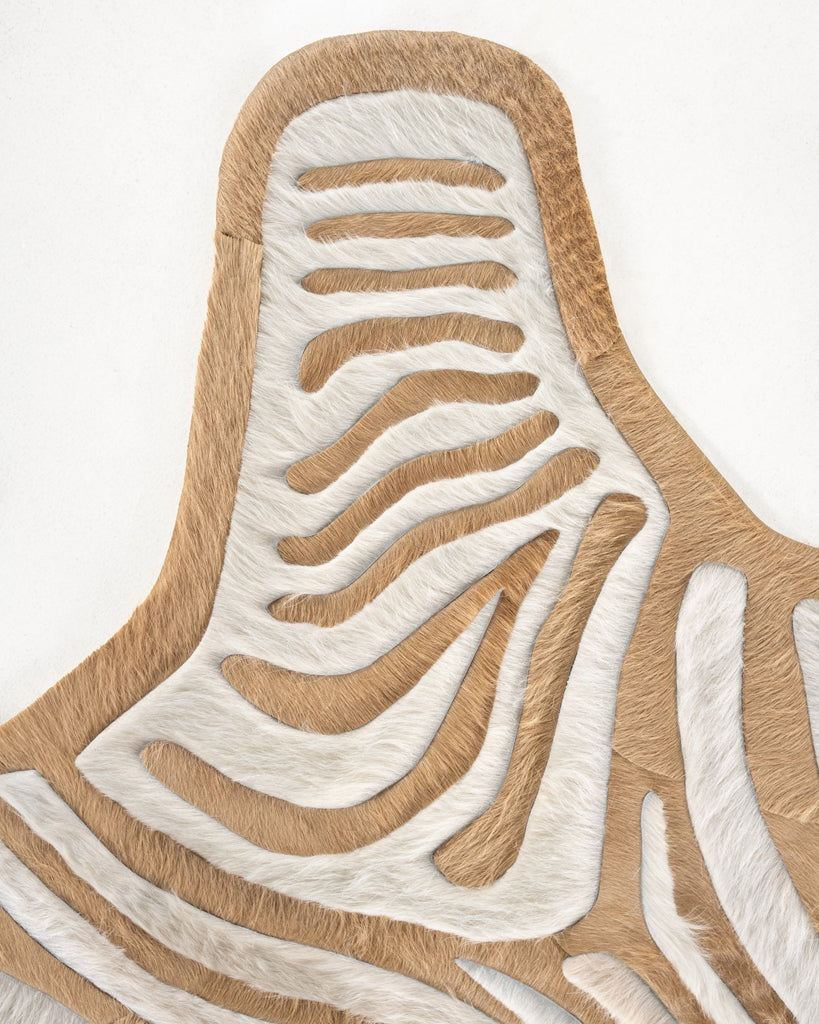 Zebra / Hide Rug / 19537