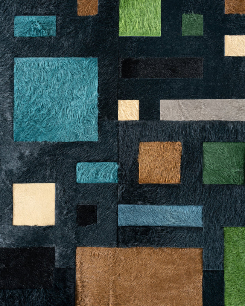 Custom / Hide Rug / 17187
