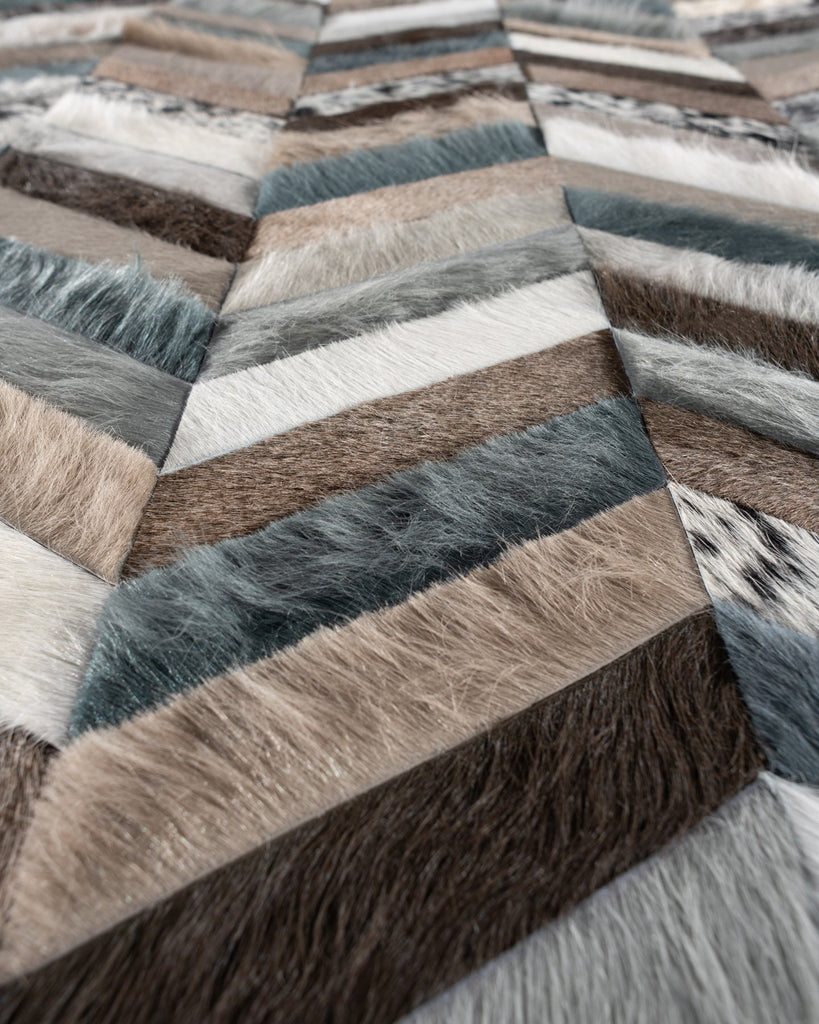 Mr Crowley / Hide Rug / 17938