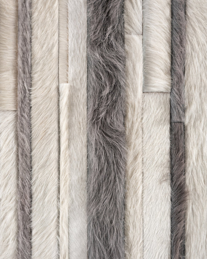 Jet Stream / Hide Rug / 18844